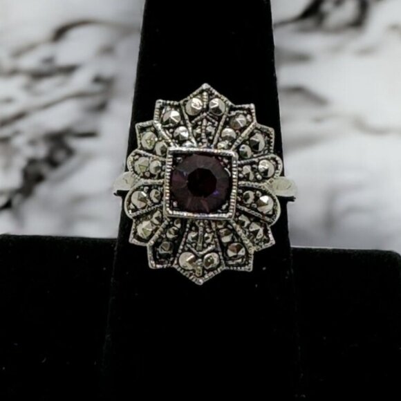 Jewelry - Art Deco Ring Silver Tone Antique Style size 7 Purple Gem Costume